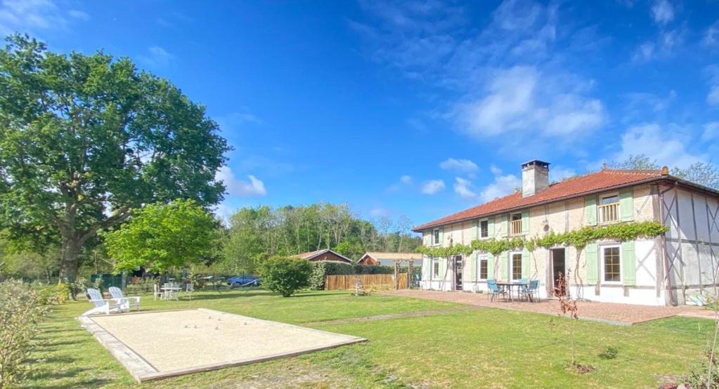 La Resiniere De Pirique Bed & Breakfast Parentis-en-Born Exterior photo